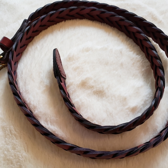 Uniqlo red braided leather belt like new - Picture 3 of 5
